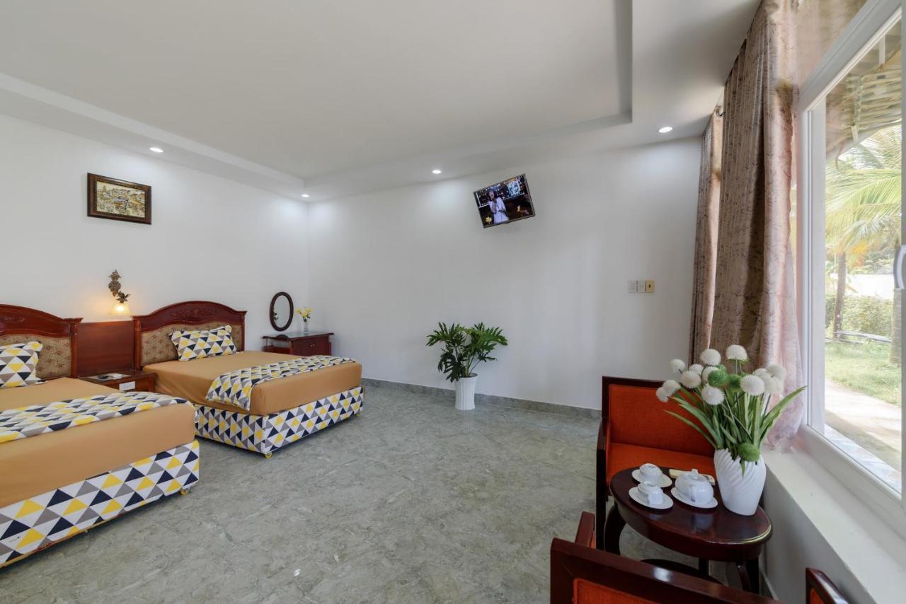 Coastal Village Beach Resort Phu Quoc Exterior photo