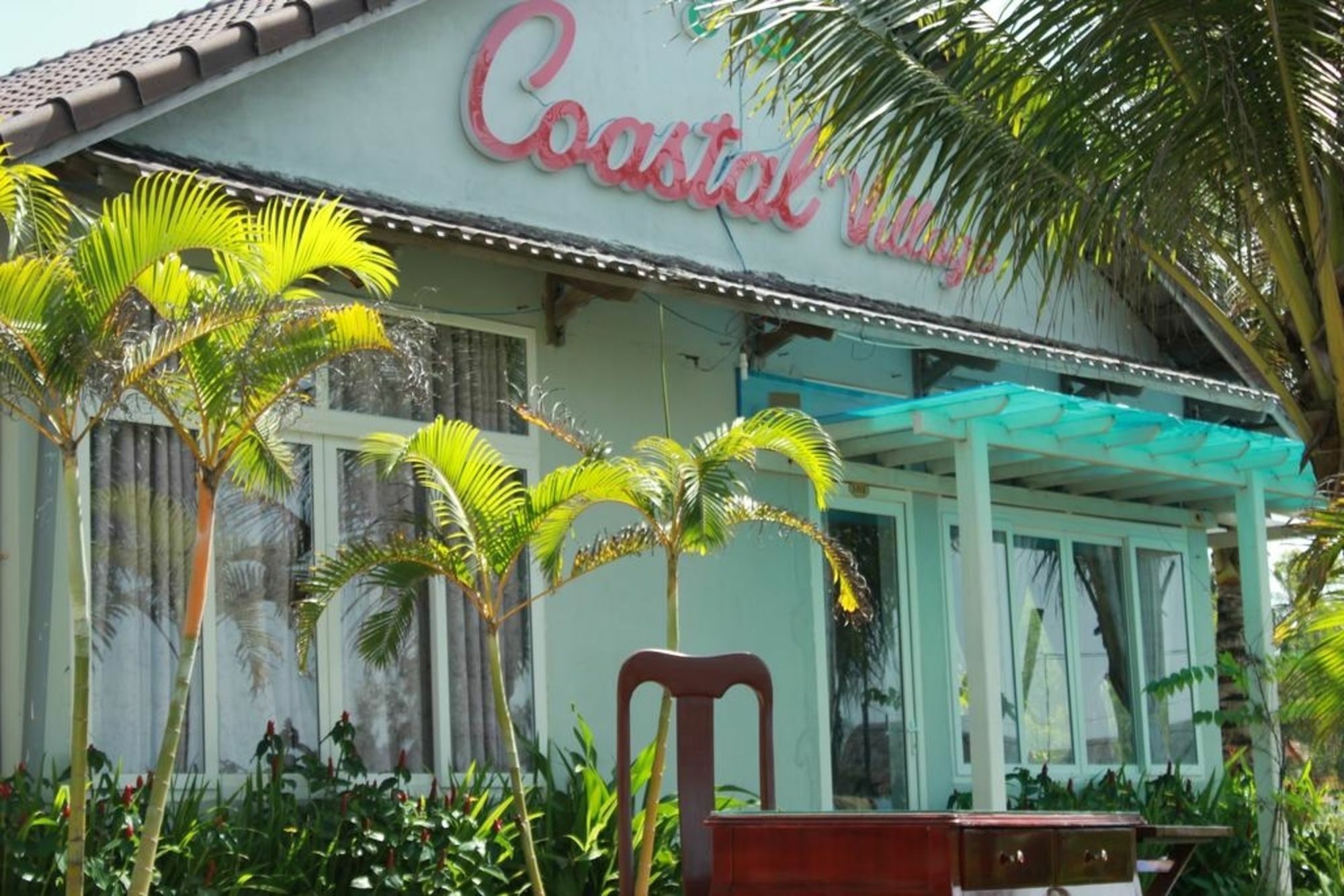Coastal Village Beach Resort Phu Quoc Exterior photo